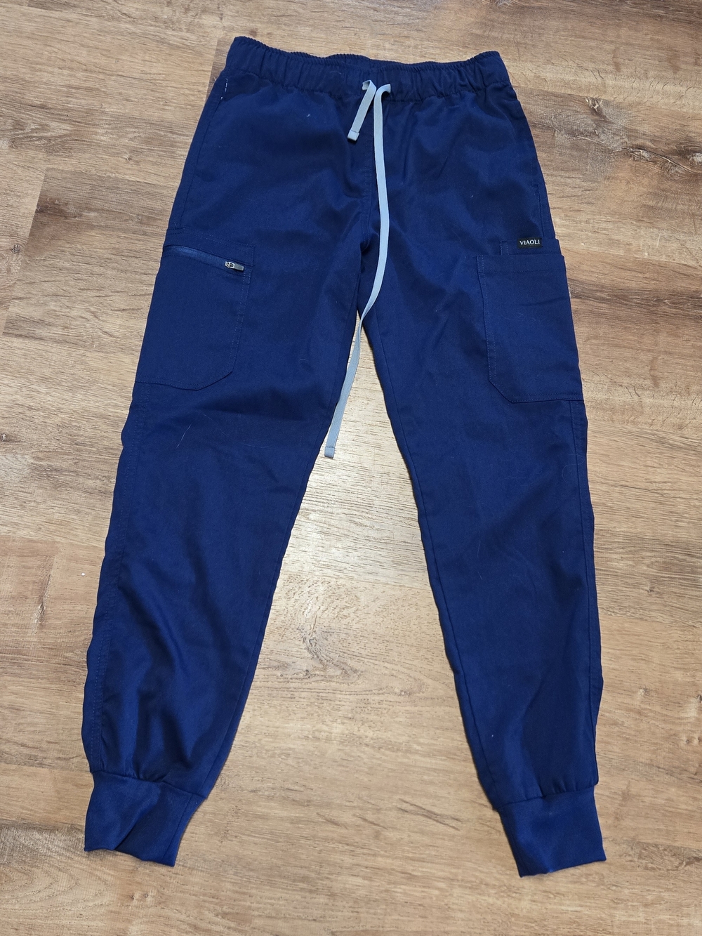 Viaoli Women's Navy Cargo Jogger Style Scrub Pants with Drawstring Medium
